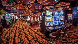 Meja Live Dealer di cmbets dengan dealer profesional